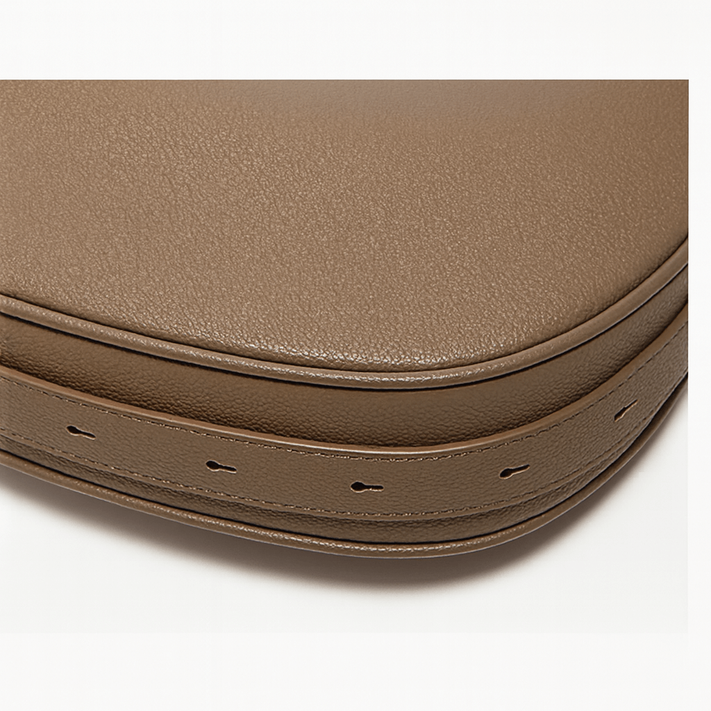 Bolsa Baguete em Couro Foxer 6